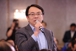 新華社、新華網記者提問