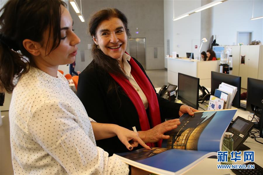 （國際&middot;圖文互動）（2）&ldquo;中國是我靈感的源泉&rdquo;&mdash;&mdash;希臘國寶級演員的中國情結