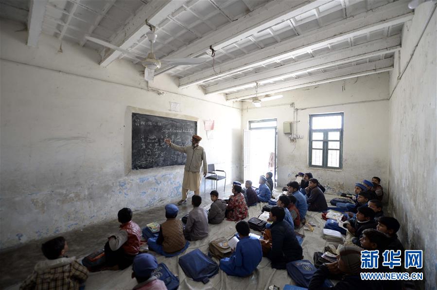 (國際·圖文互動)(7)通訊:他鄉(xiāng)亦故鄉(xiāng)——訪巴基斯坦阿富汗難民營