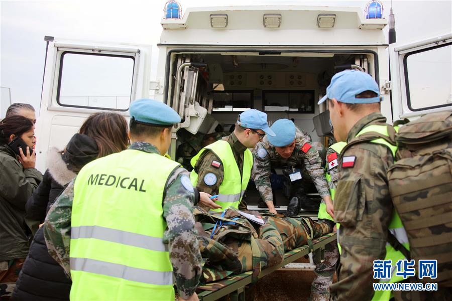 （國際&middot;圖文互動）（1）中國赴黎維和部隊首次參加聯黎部隊航空救援演習