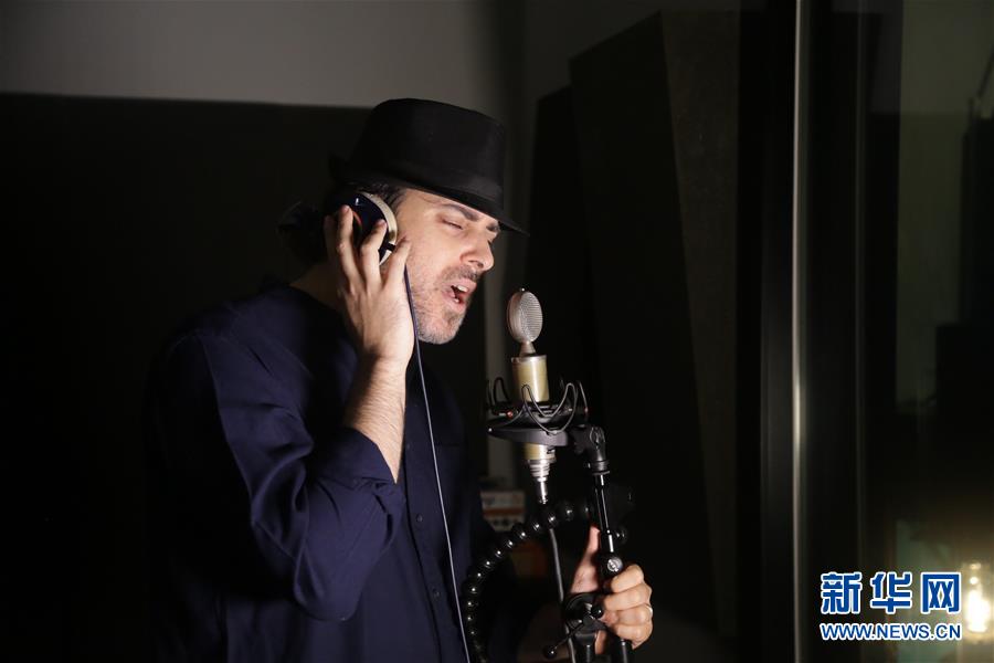 （海外抗疫故事&middot;圖文互動(dòng)）（3）通訊：用原創(chuàng)音樂支持中國抗擊新冠疫情的以色列歌手