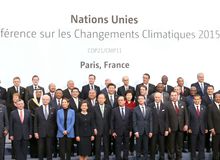 習近平出席氣候變化巴黎大會、訪問津巴布韋和南非并主持中非合作論壇峰會（2015.11.29-2015.12.5）