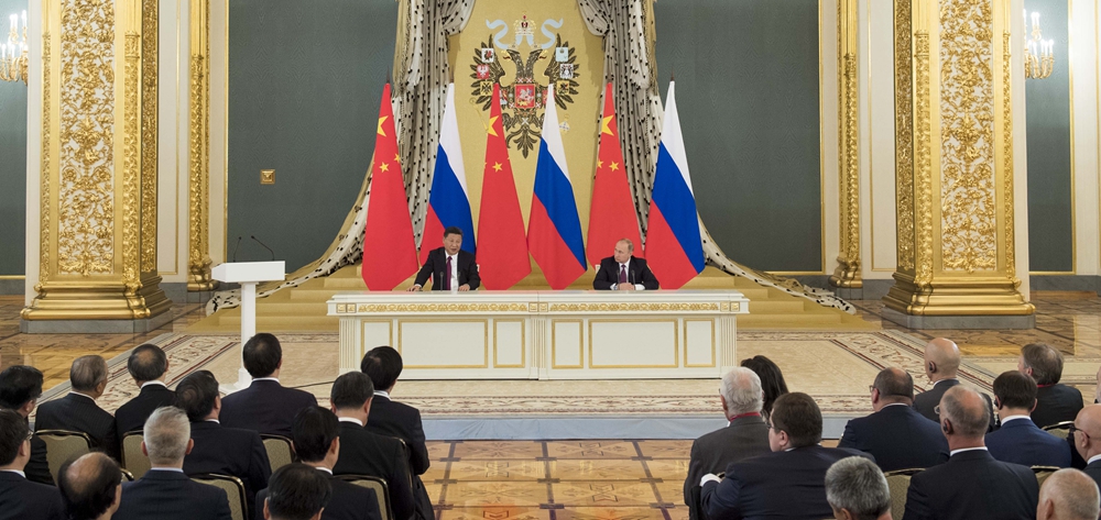 習(xí)近平同俄羅斯總統(tǒng)普京共同會(huì)見(jiàn)中俄友好、和平與發(fā)展委員會(huì)，媒體和企業(yè)界代表