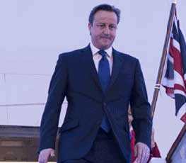 &ldquo;商人&rdquo;卡梅倫高調訪華